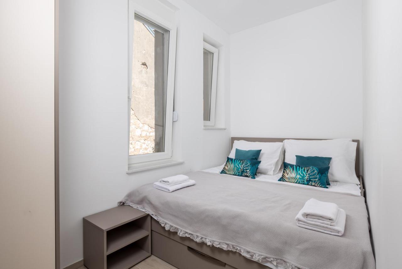 Balcony Apartment Pampas Rijeka Exterior photo